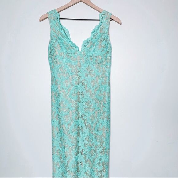 City Triangle Lace Prom Dress - Picture 1 of 5